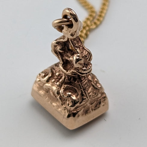 20世紀初頭頃 英国アンティーク 9ctゴールド& レッドストーンフォブ ネックレス